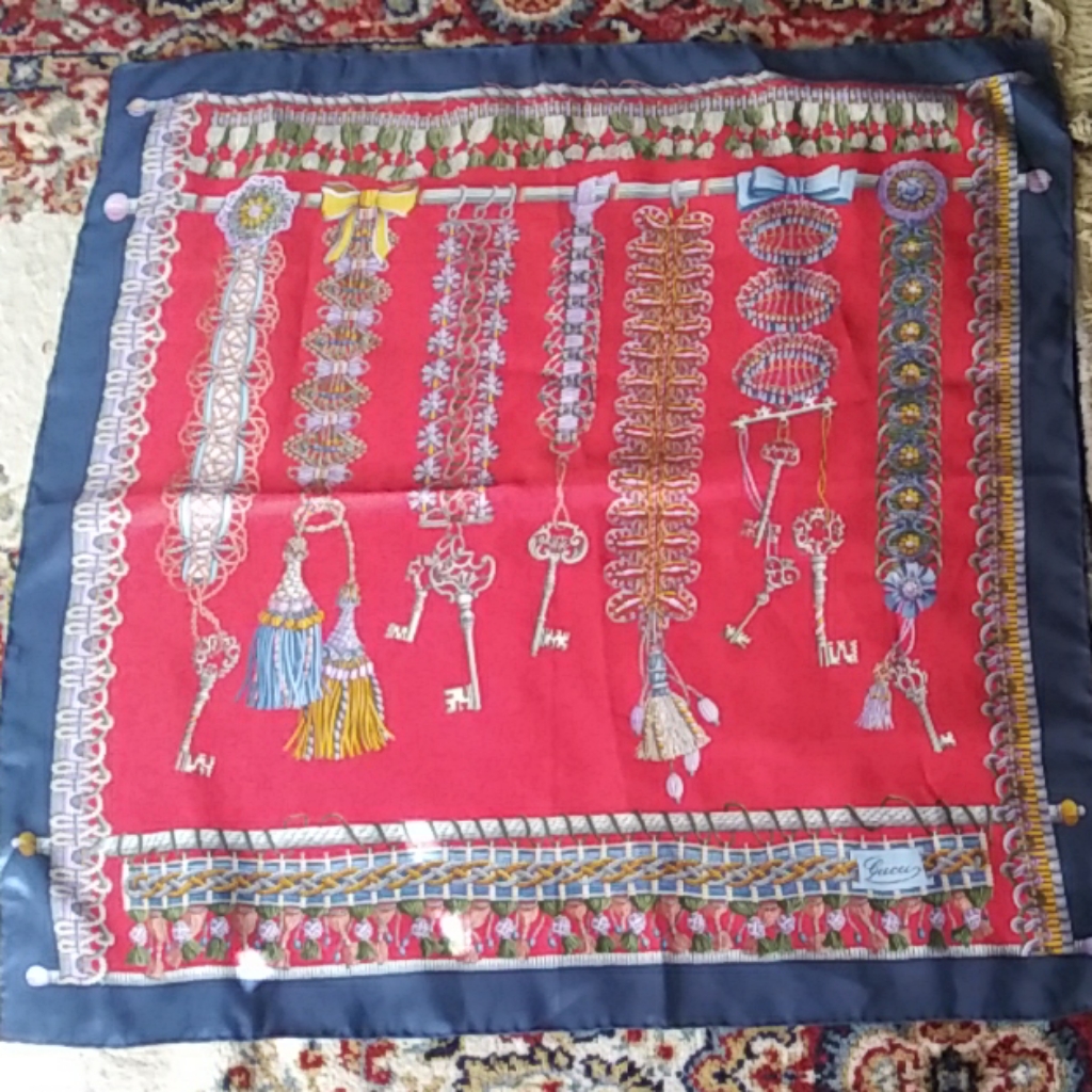 Vtg 1970's Gucci Scarf Made In Italy - 100% Silk